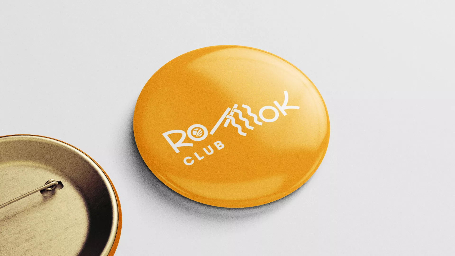 Создание логотипа суши-бара «Roll Wok Club» в Старом Осколе